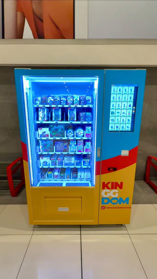 How a Panamanian TCG Retailer Scaled in a Shopping Mall Using the WM22 Smart Vending Machine